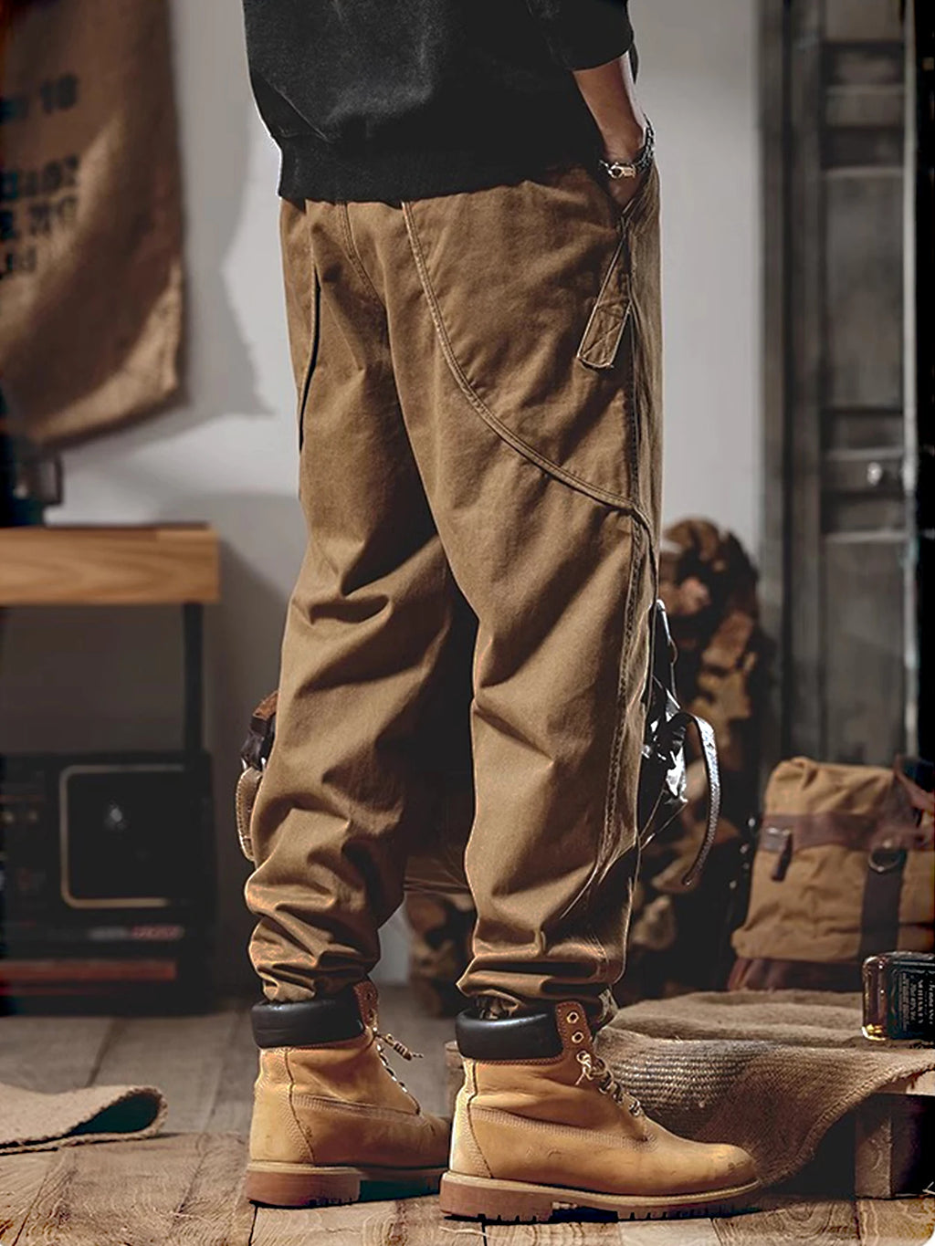 Casual Work Pants, Multi-Pocket Design. Relaxed Waist.