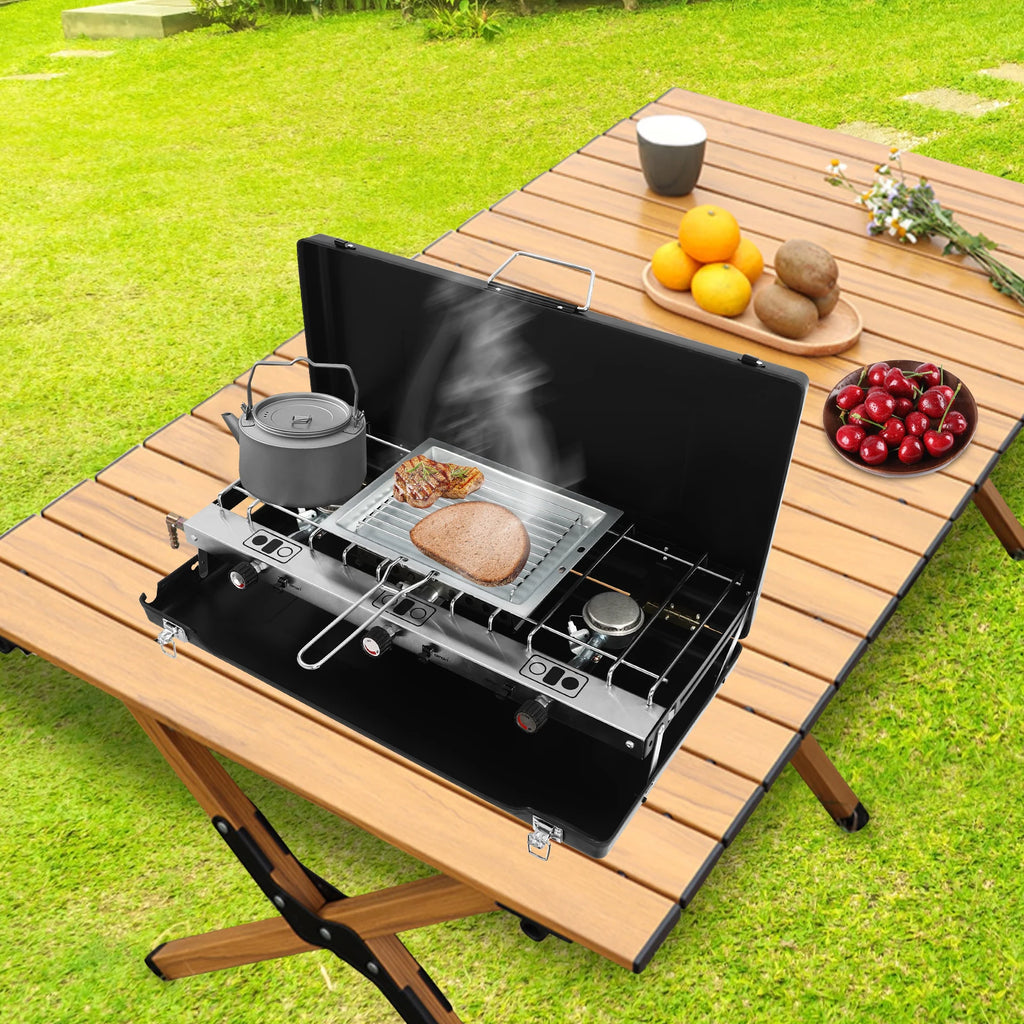 Portable Camping Stove with Griddle. 3 Burner, Propane Gas. Camping, Barbecues.