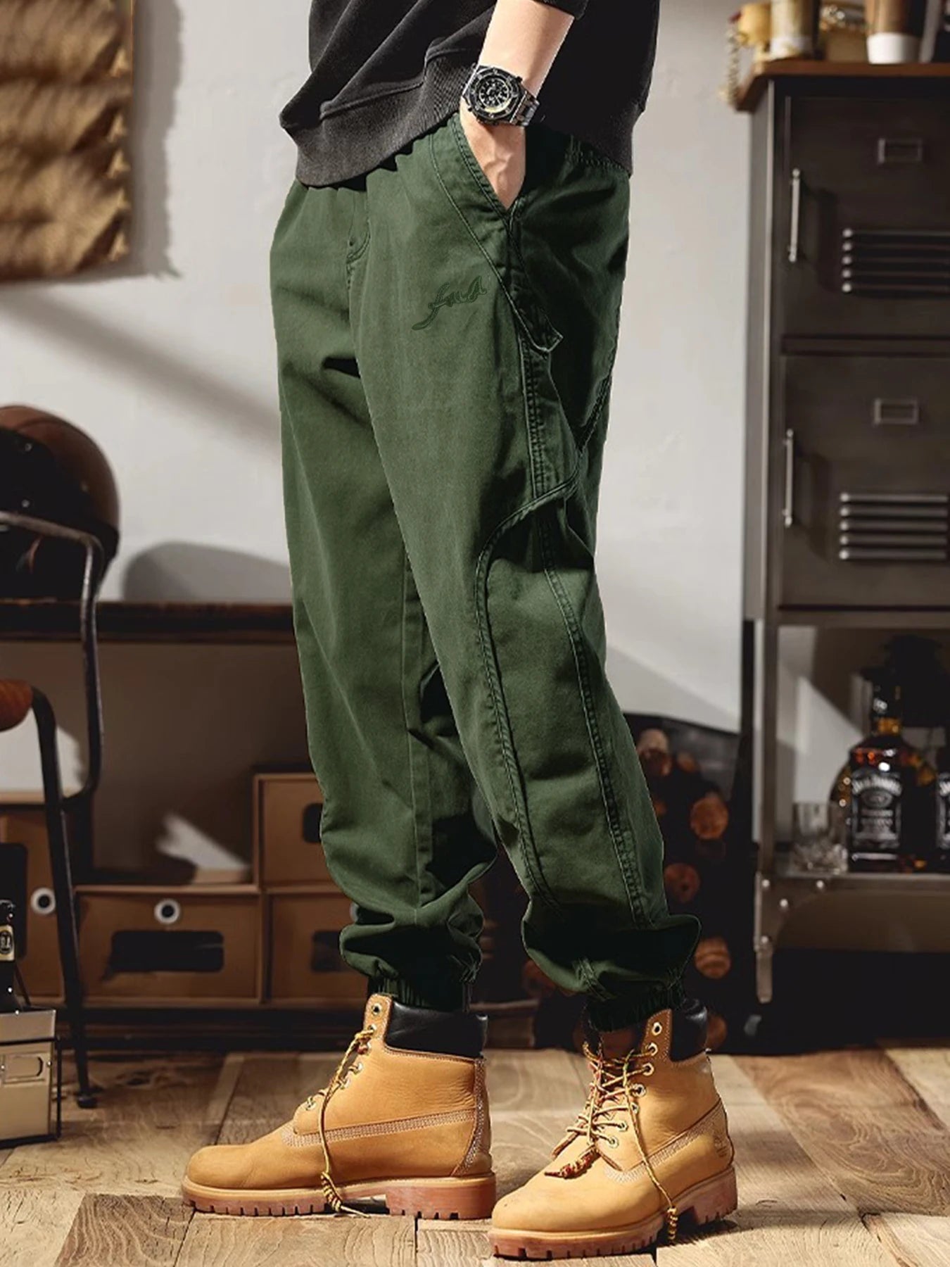 Casual Work Pants, Multi-Pocket Design. Relaxed Waist.
