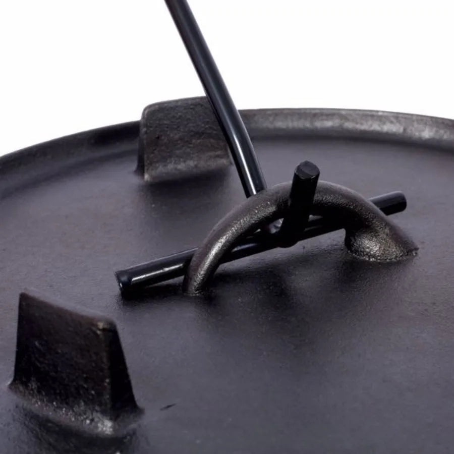 Pre Seasoned Cast Iron Dutch Oven With  Lid. Deep Pot For Fireplace.