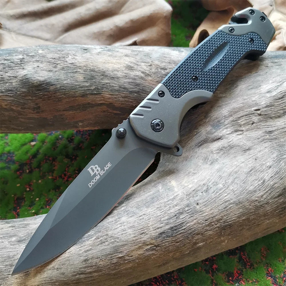 Compact Folding Knife. 9Cr18MoV Blade, Window Breaker, Rope Cutter.