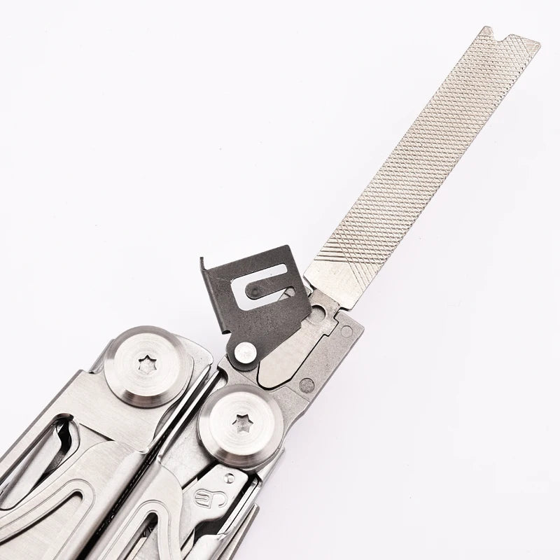 Daicamping DL30 Multitool. Folding, Knives, Scissors, Cutters, Survival Pliers