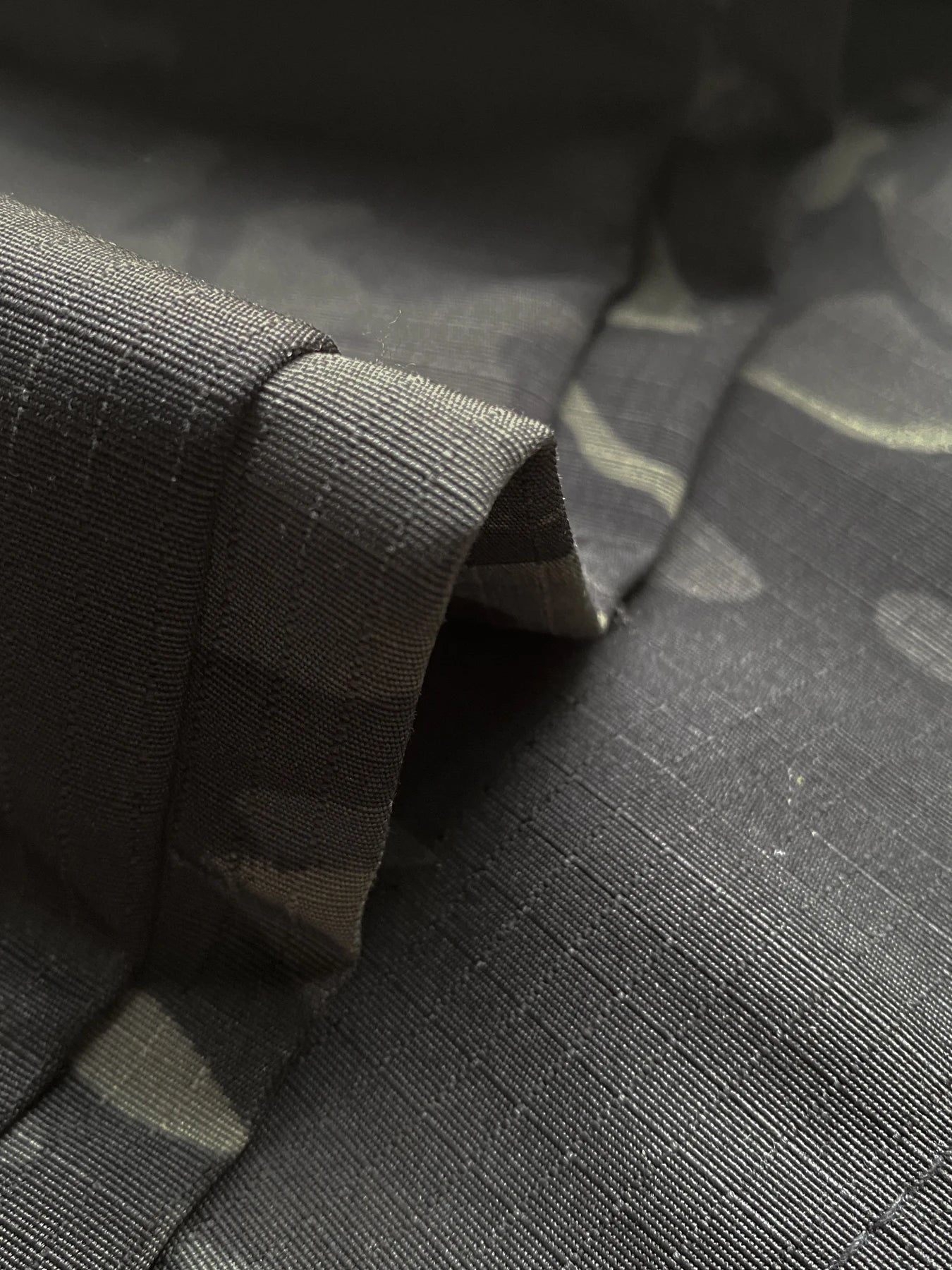 Camo Cargo Pants. Multi-pocket, Ripstop . Wear-resistant.