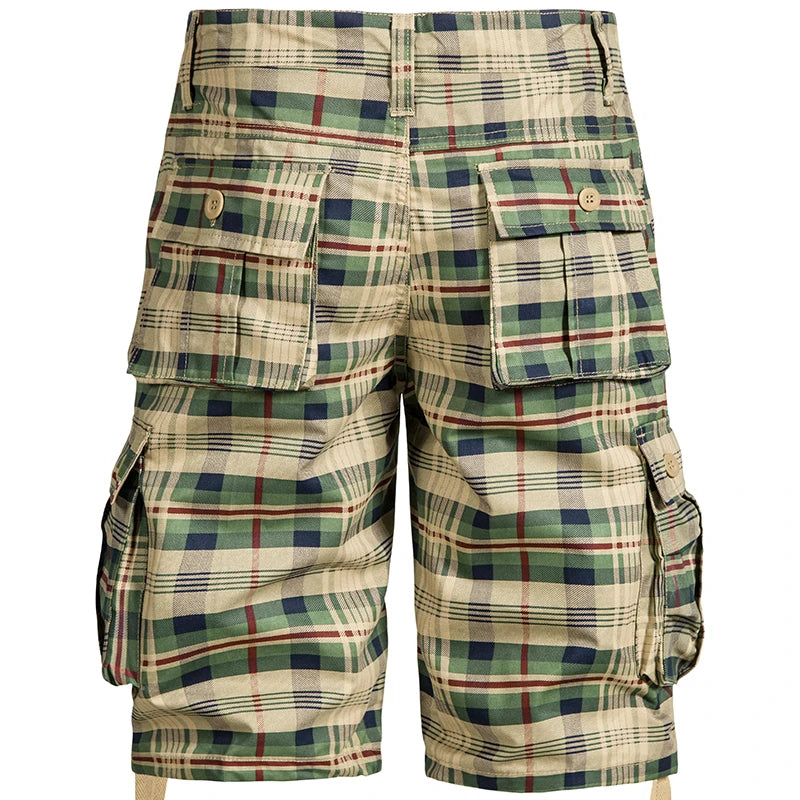 Cotton, Comfortable, Plaid Shorts. Loose, Straight Leg, Large Cargo Pockets.