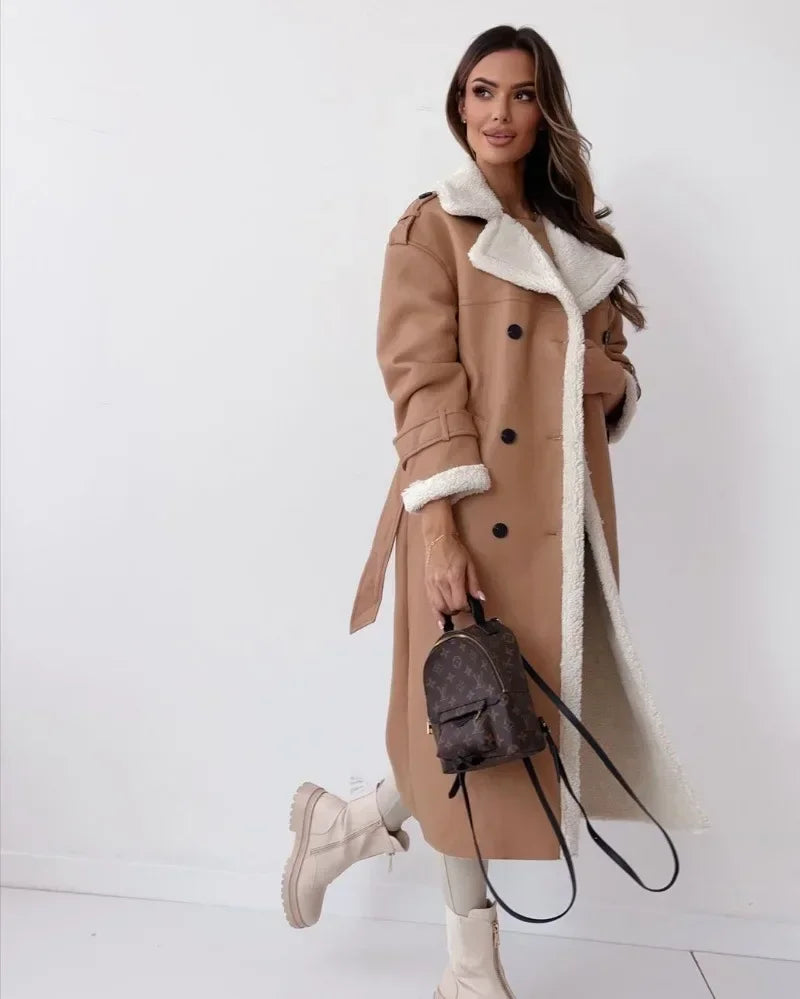 Women's Coat. Fashionable Faux Fur. Lapel Collar.