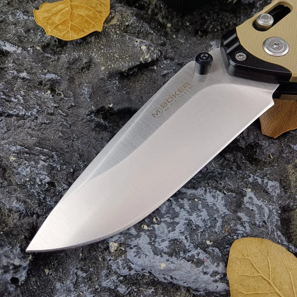 Bok axle lock folding knife. Nylon Handle, Belt Clip.