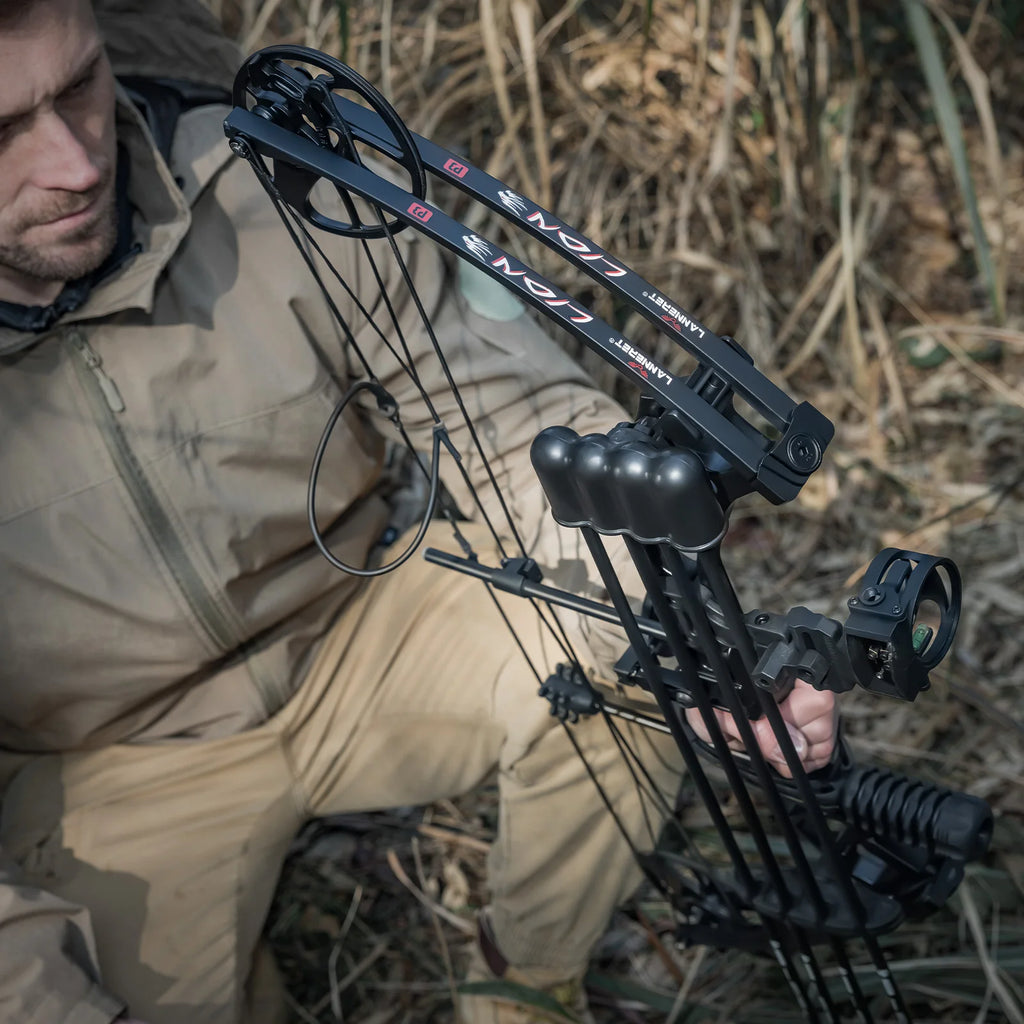 MOTION ZEUS Ready to Hunt Compound Bow Package.